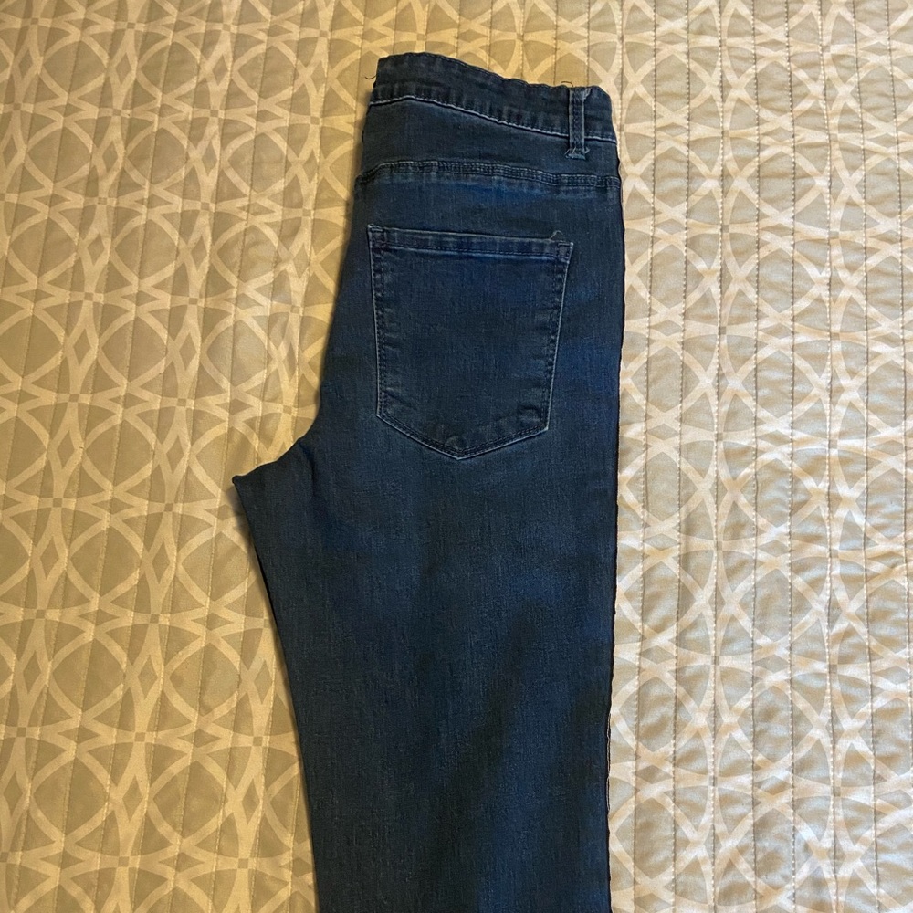 Dark wash forever 21 jeans